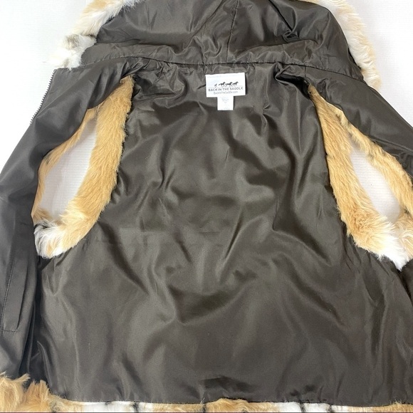 Back In The Saddle Hooded Zip Up Faux Fur Vest Size S - Picture 5 of 6